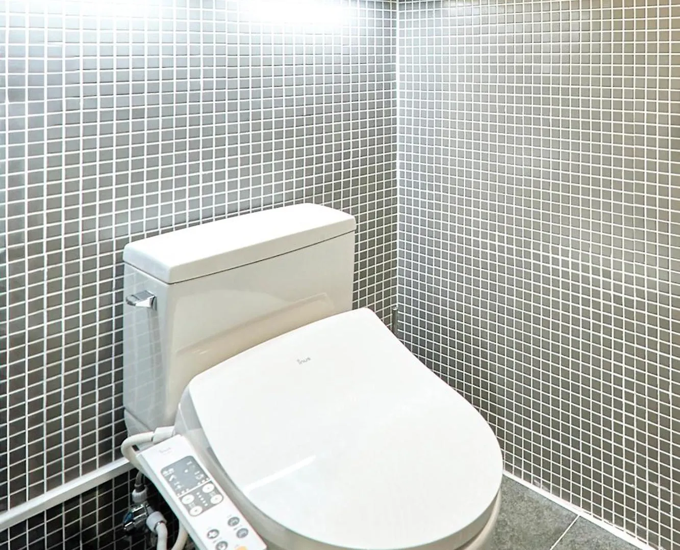 Yt Tailored Service Home Near Hongik Univ Station Seoul