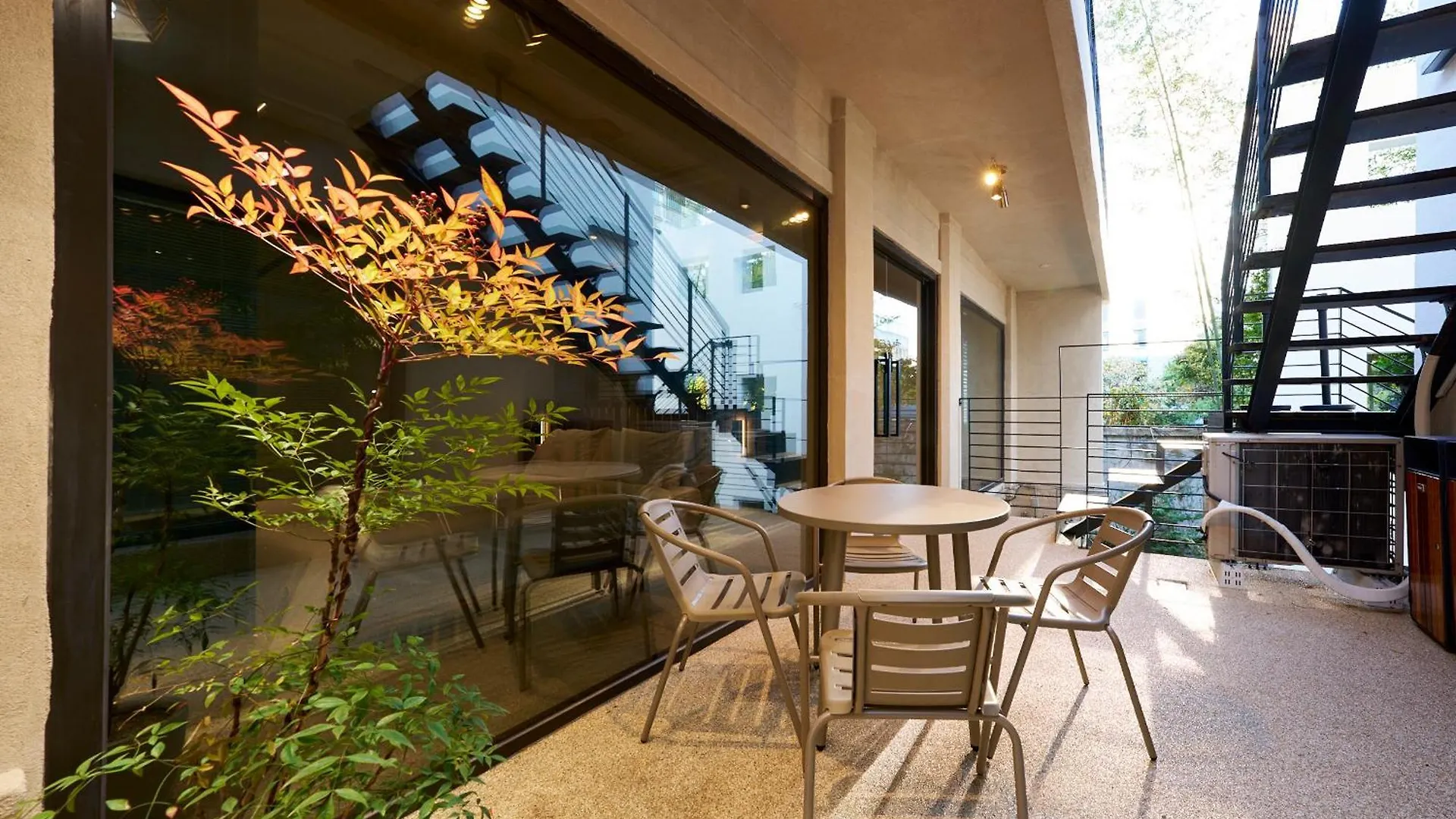 Yt Tailored Service Home Near Hongik Univ Station Seoul Semesterbostad