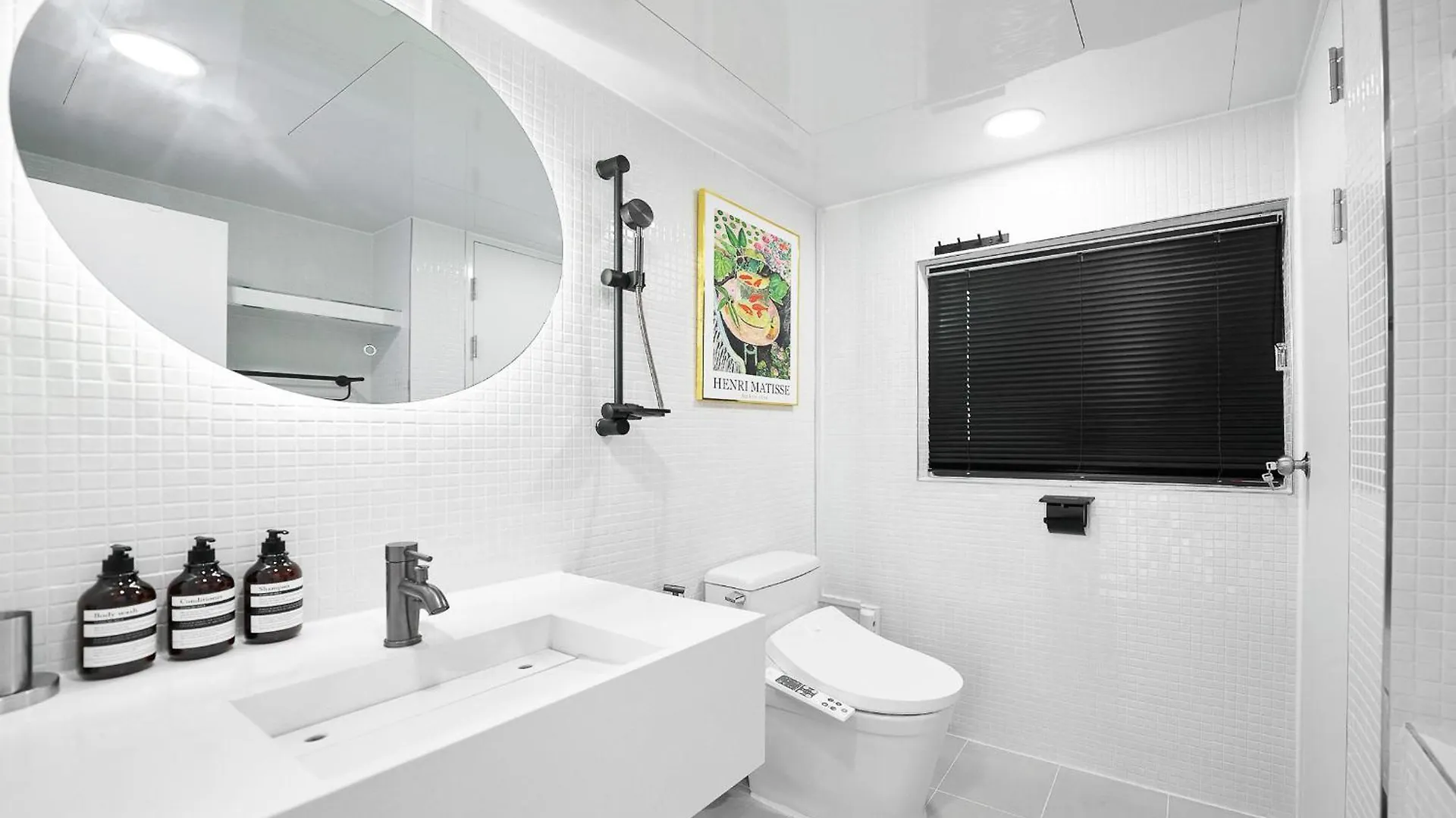 Semesterbostad Yt Tailored Service Home Near Hongik Univ Station Seoul