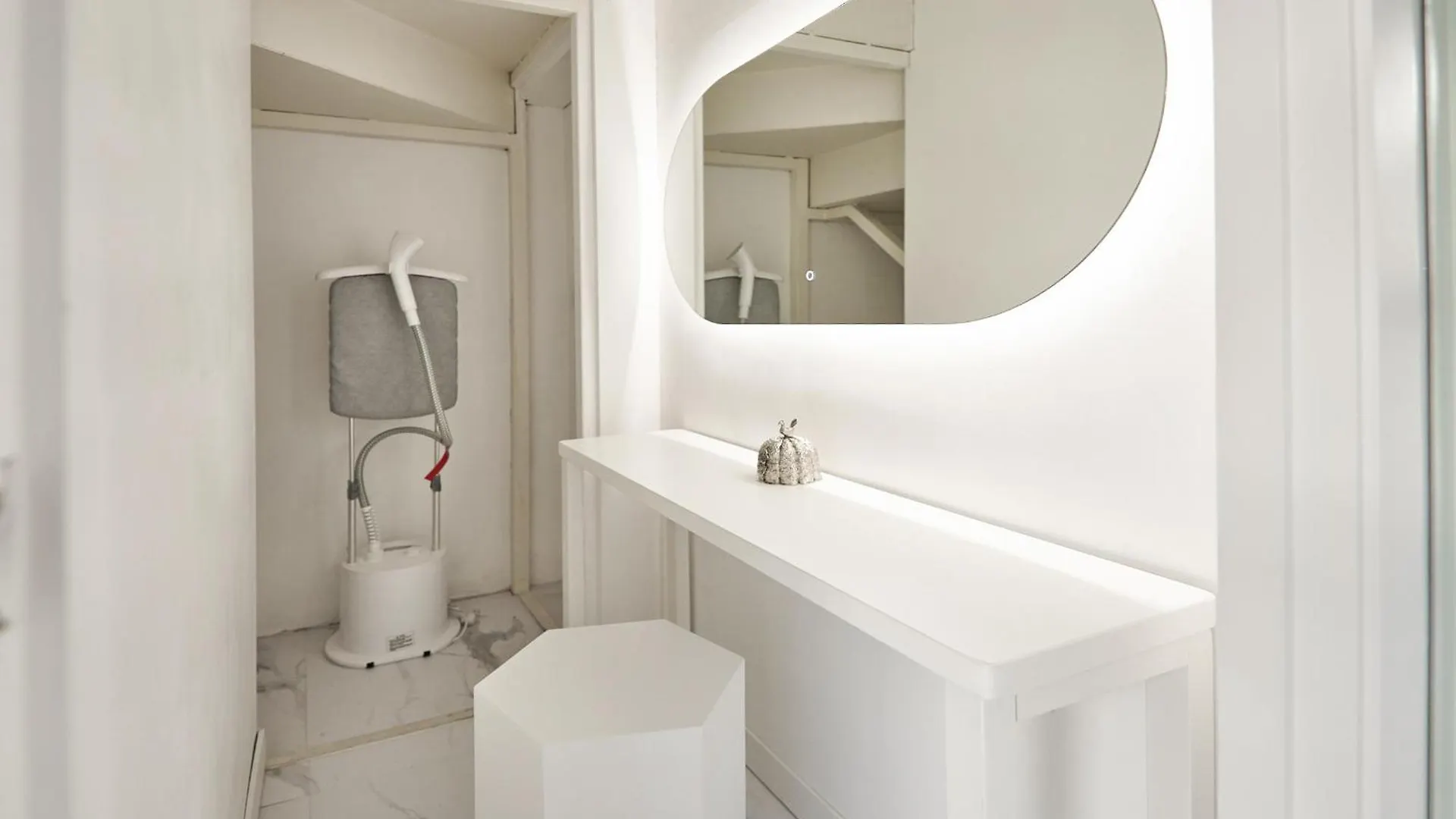 Yt Tailored Service Home Near Hongik Univ Station Seoul Sydkorea