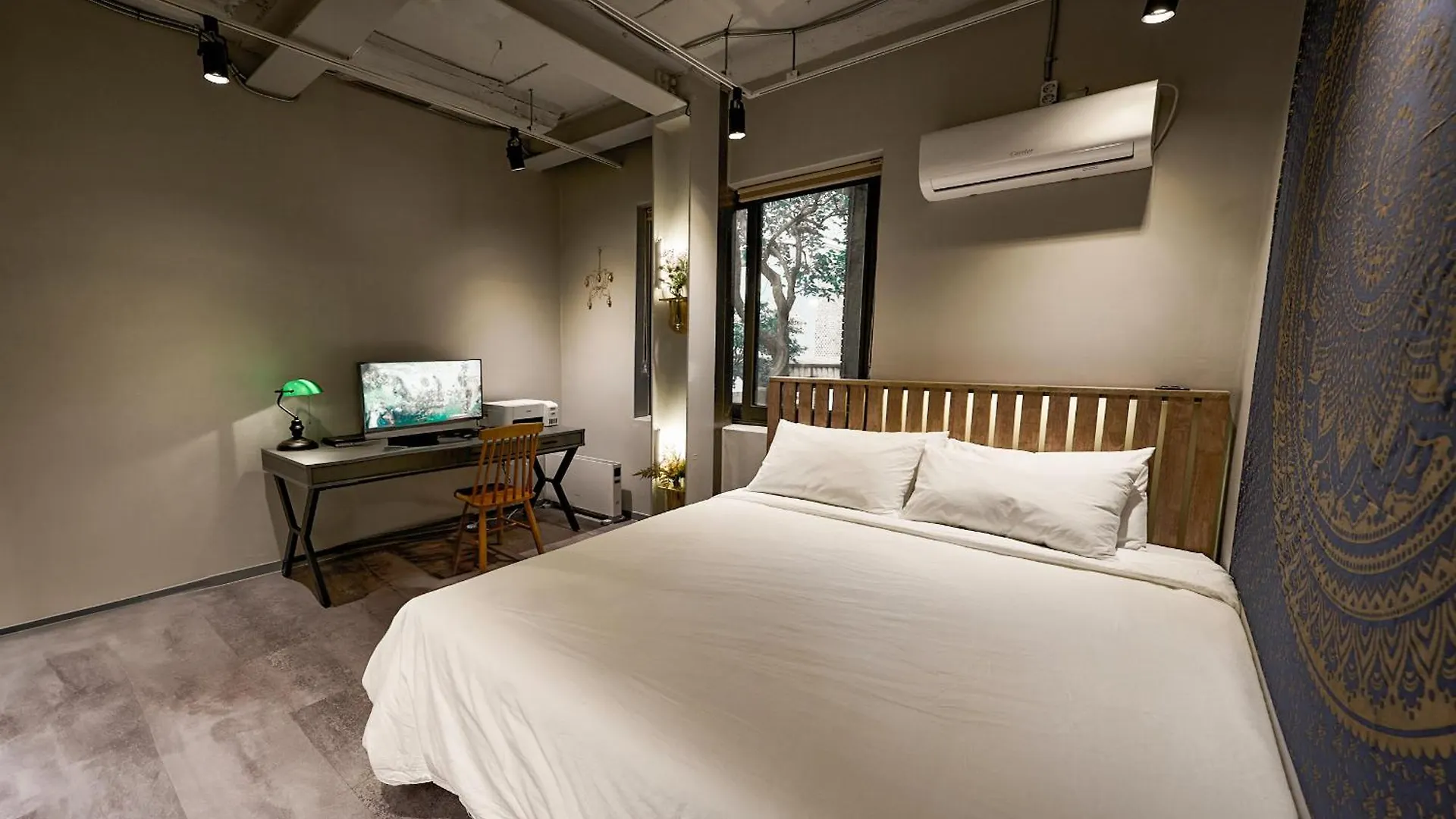 Yt Tailored Service Home Near Hongik Univ Station Seoul Semesterbostad